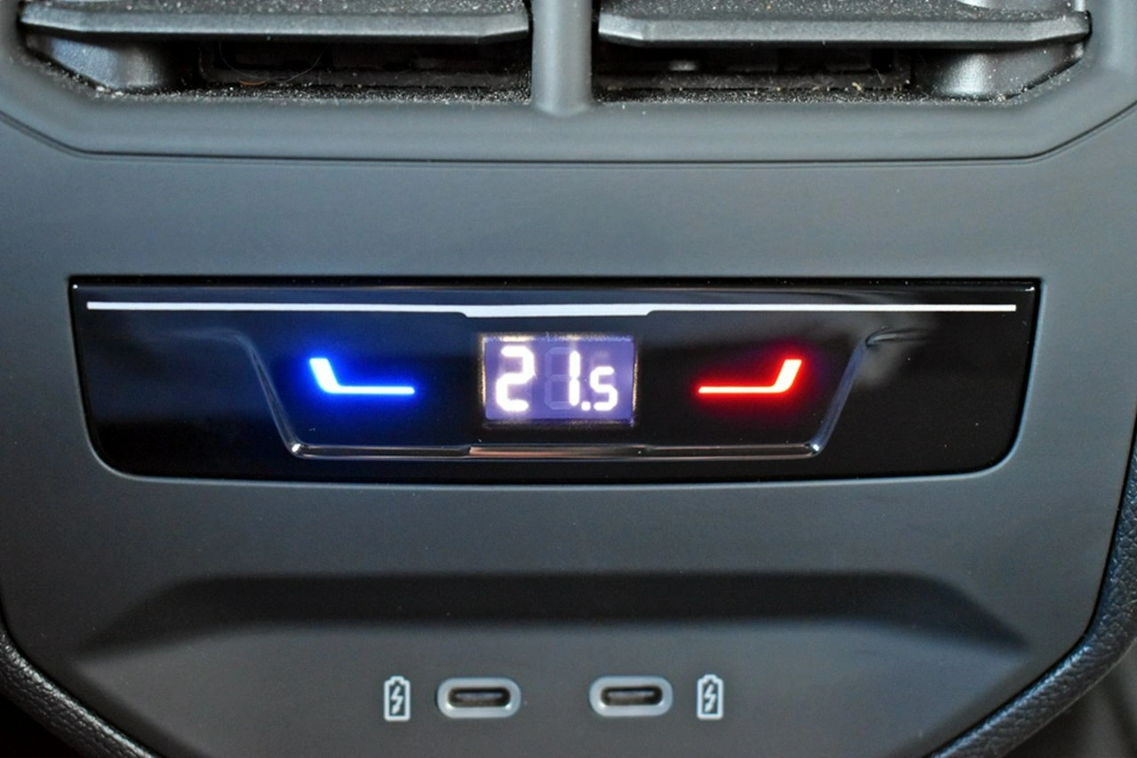 Cupra Leon Sportstourer - Zdjęcie 11