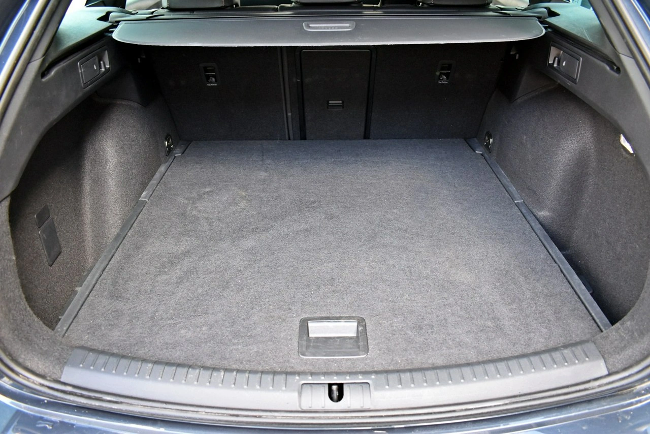 Cupra Leon Sportstourer - Zdjęcie 30