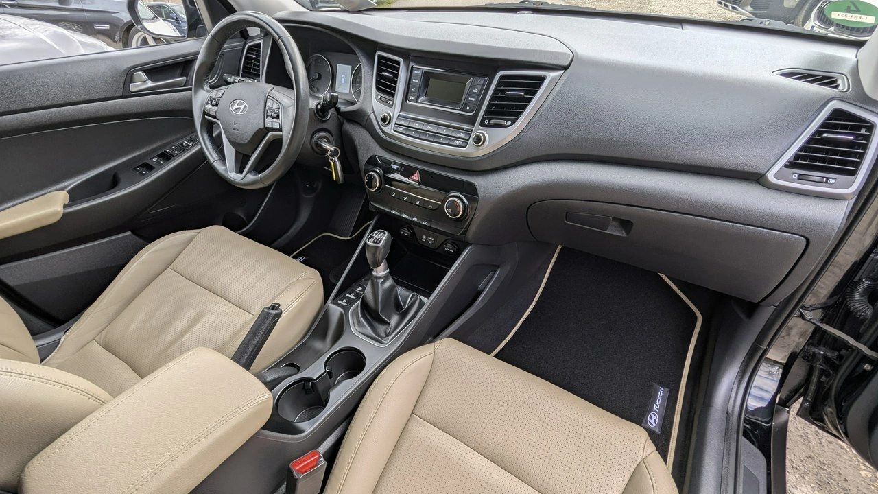 Hyundai Tucson - Zdjęcie 17