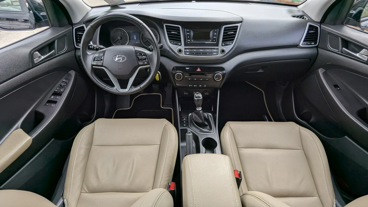 Hyundai Tucson - Zdjęcie 18