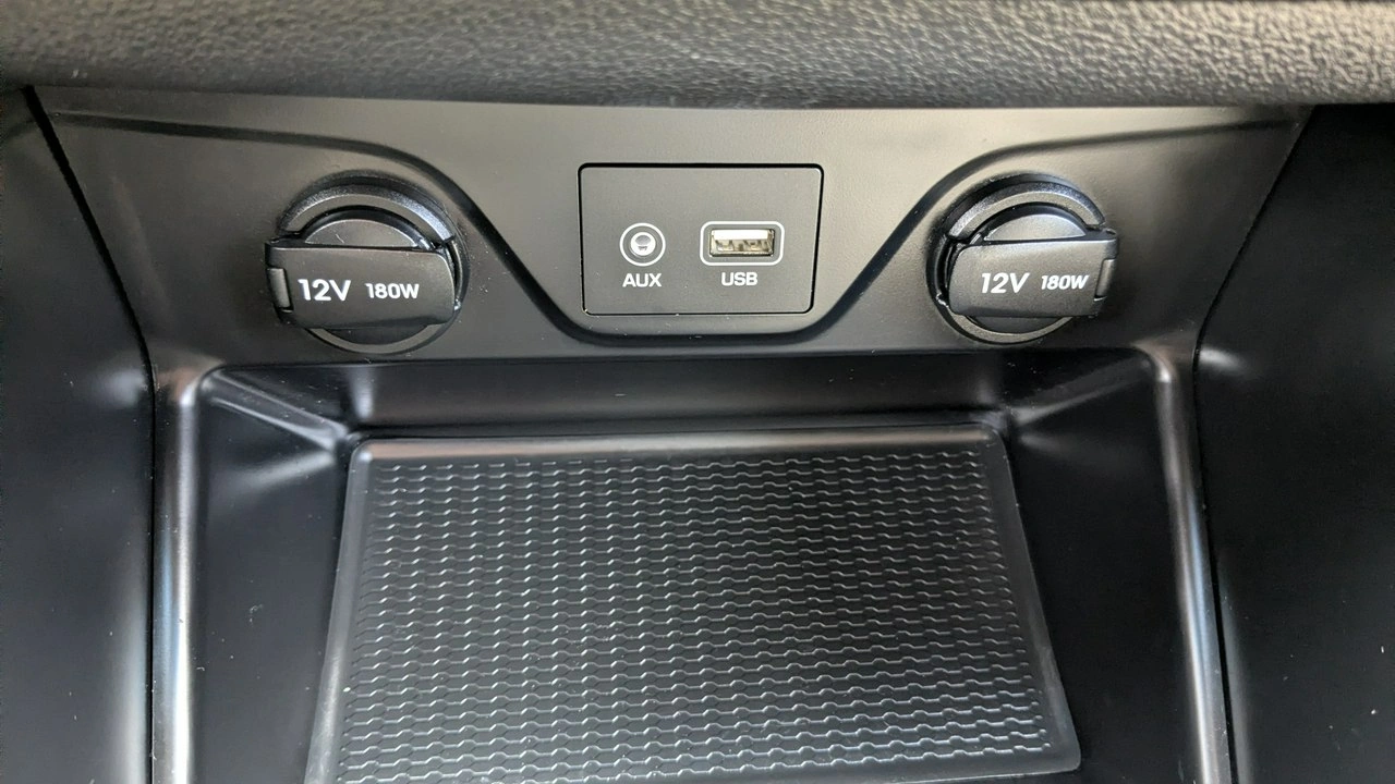 Hyundai Tucson - Zdjęcie 25