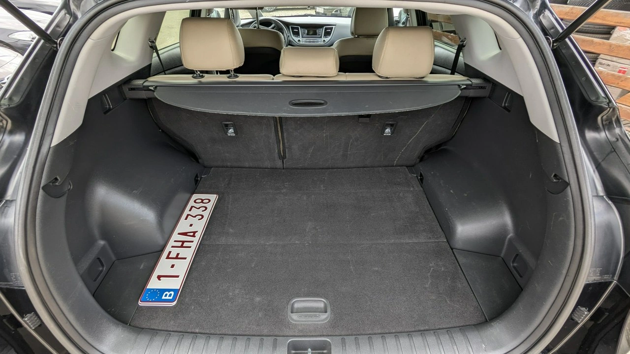 Hyundai Tucson - Zdjęcie 32