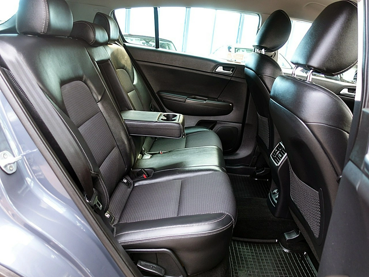 Kia Sportage - Zdjęcie 11