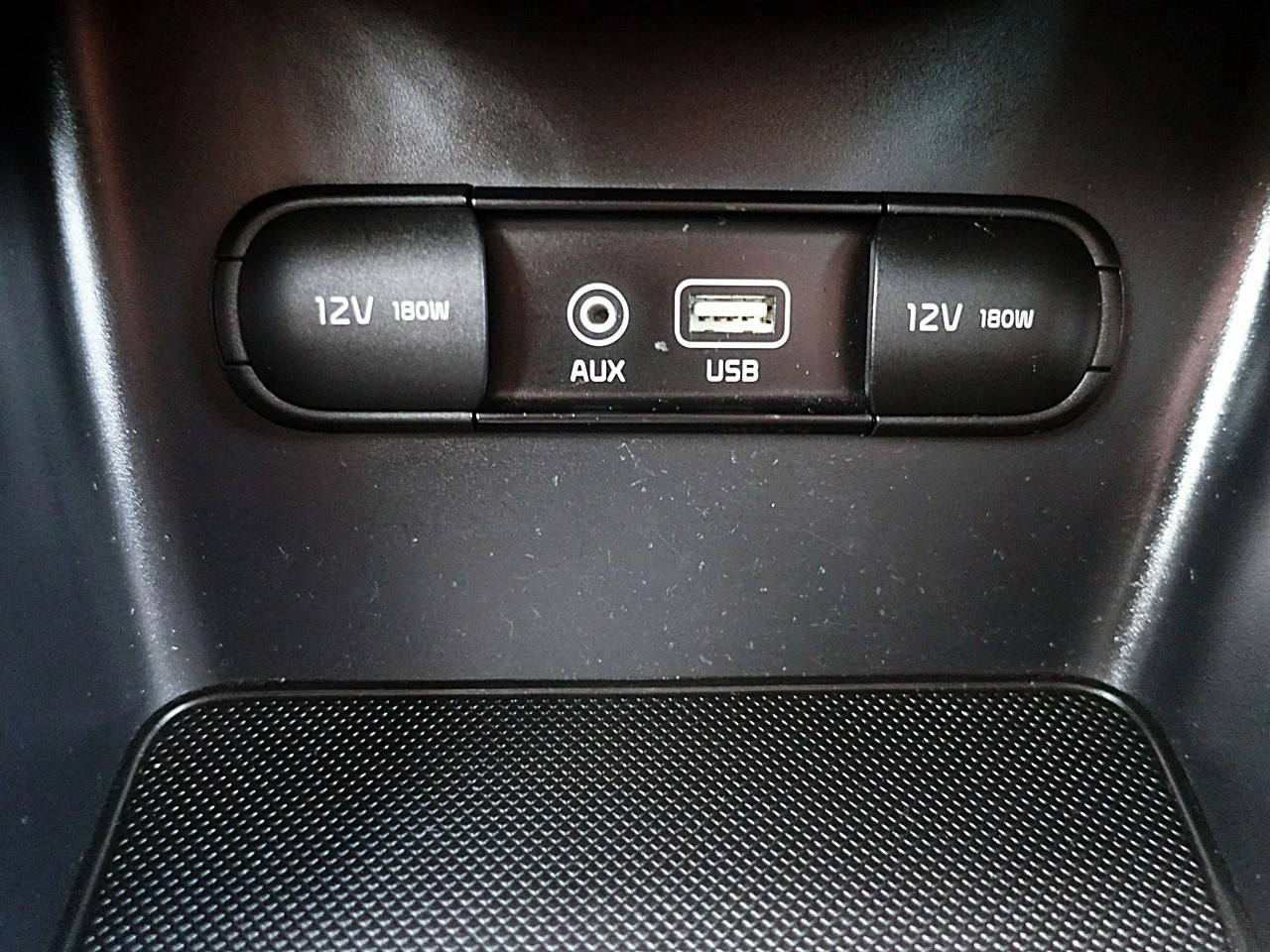 Kia Sportage - Zdjęcie 38