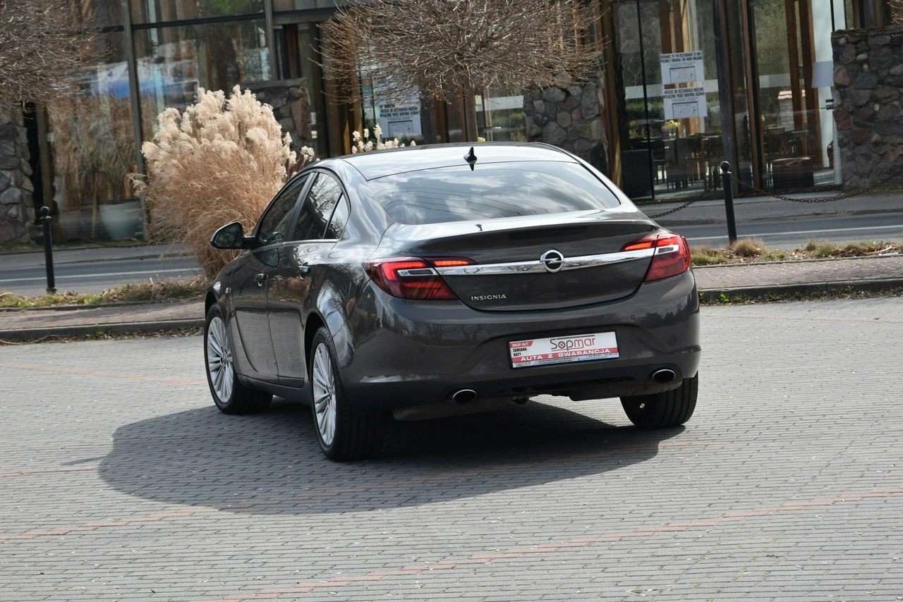 Opel Insignia - Zdjęcie 17