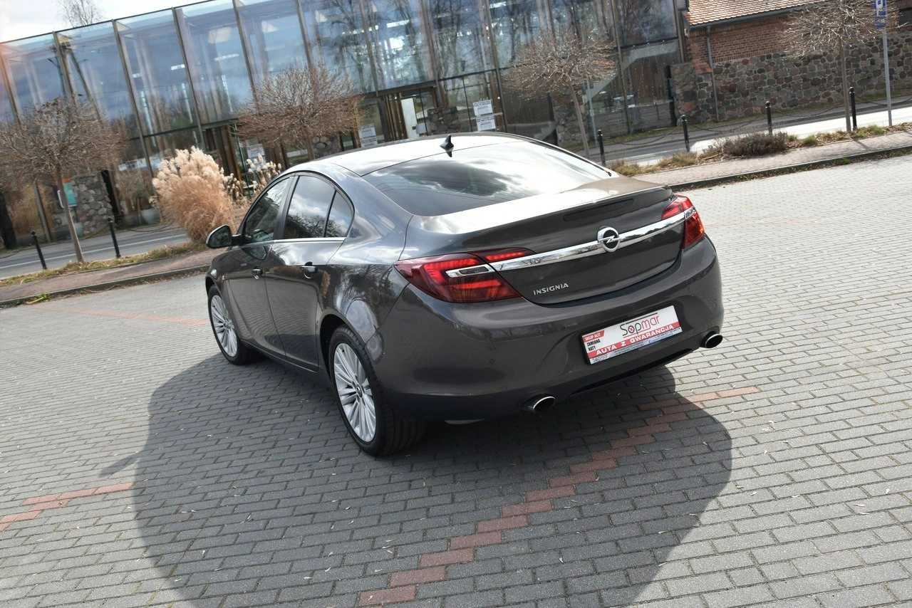 Opel Insignia - Zdjęcie 18