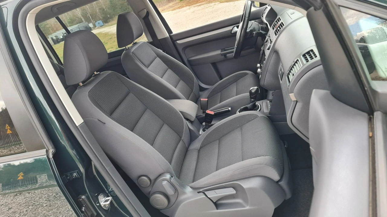 Volkswagen Touran - Zdjęcie 6