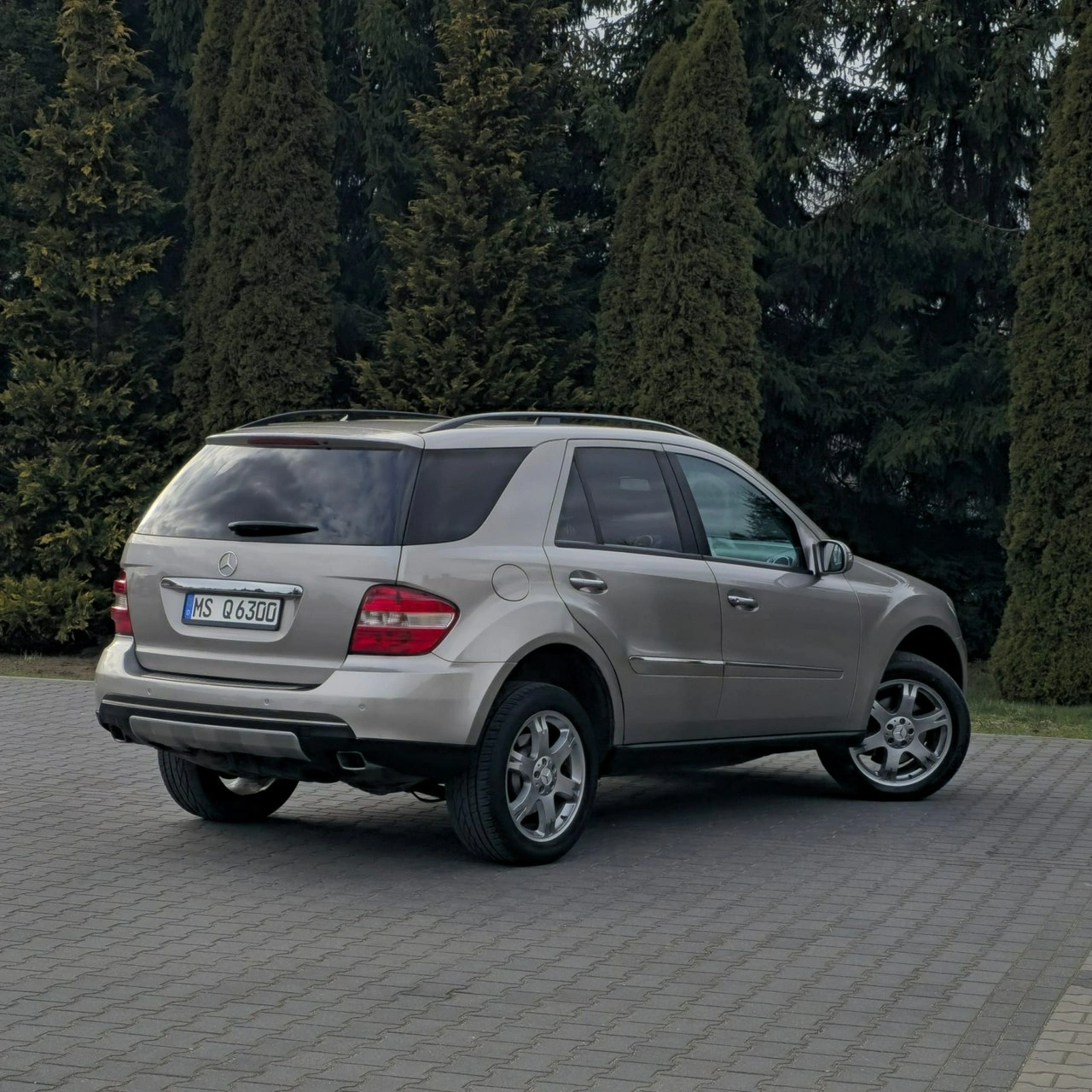 Mercedes ML 280 - Zdjęcie 16