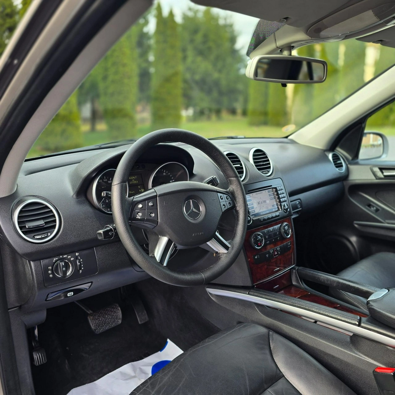 Mercedes ML 280 - Zdjęcie 23