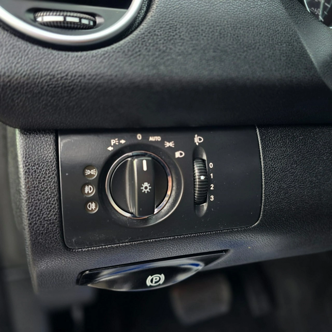 Mercedes ML 280 - Zdjęcie 25