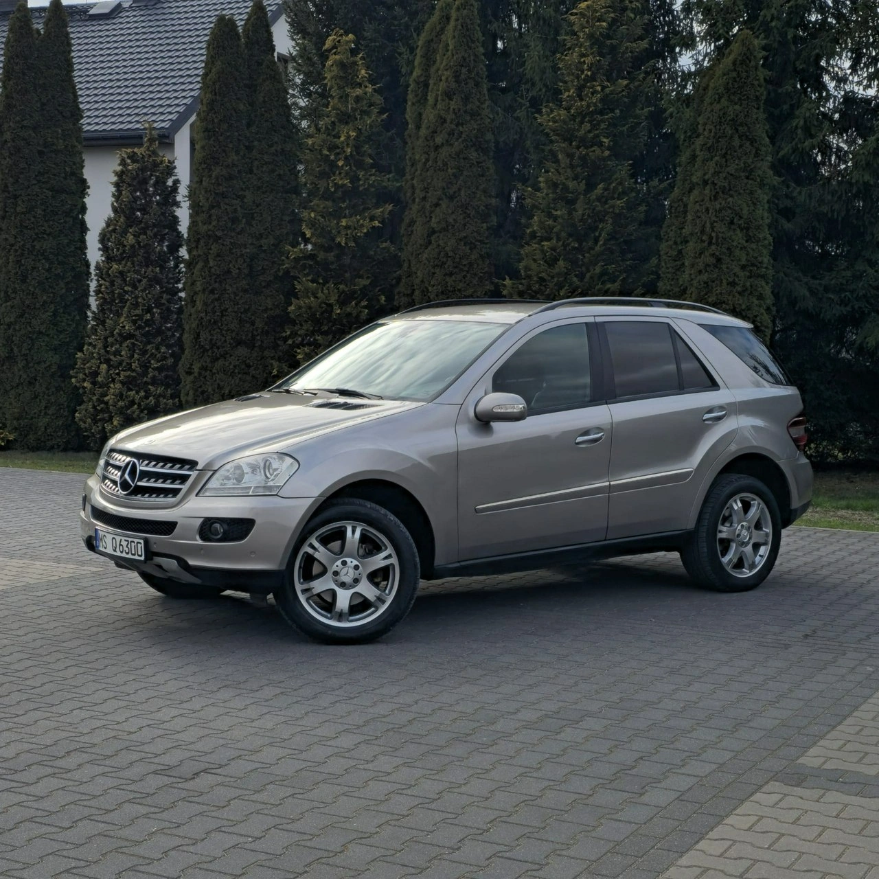 Mercedes ML 280 - Zdjęcie 4