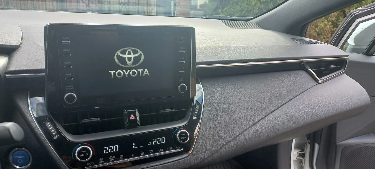 Toyota Corolla - Zdjęcie 9
