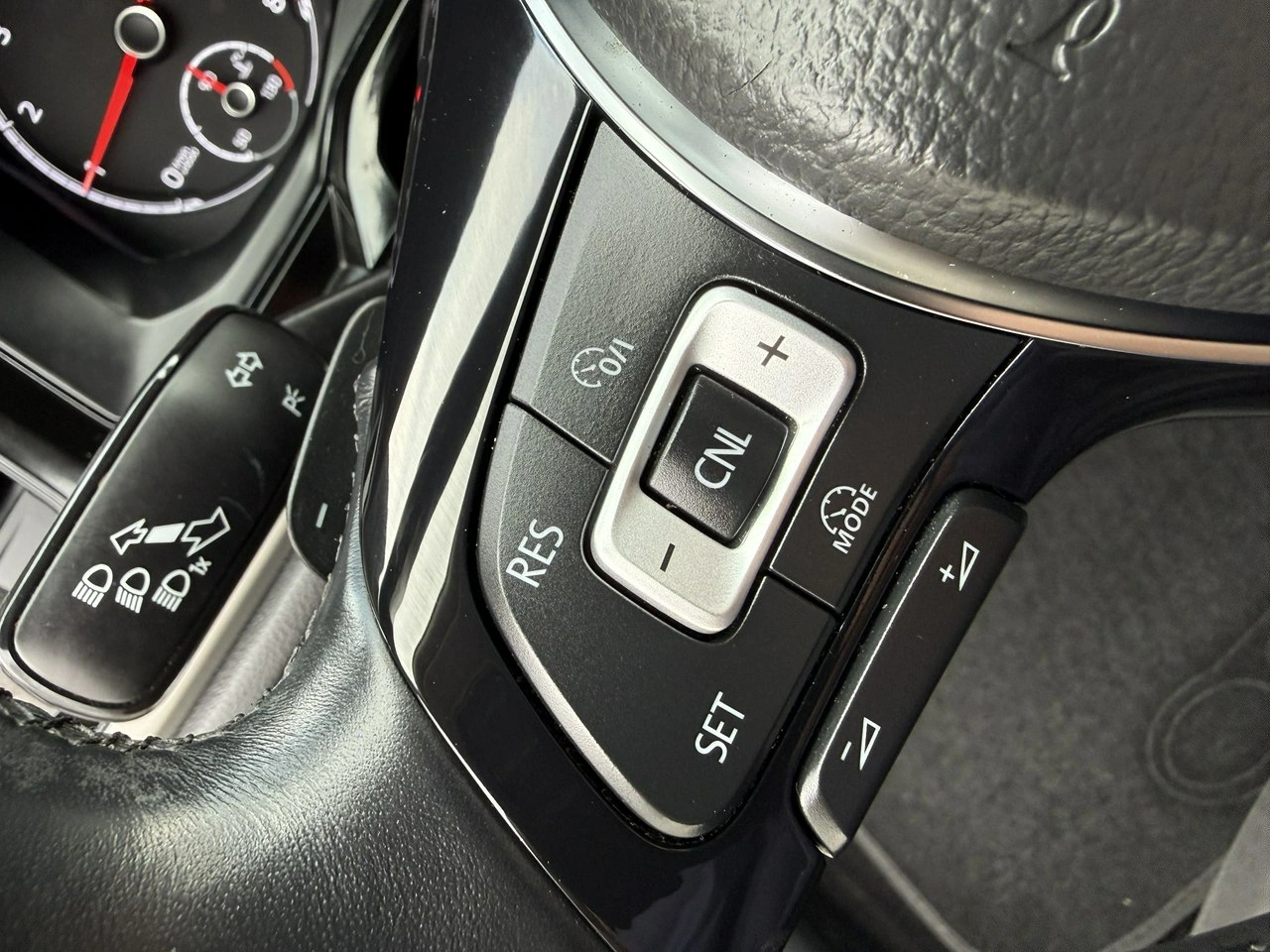 Volkswagen Polo - Zdjęcie 15