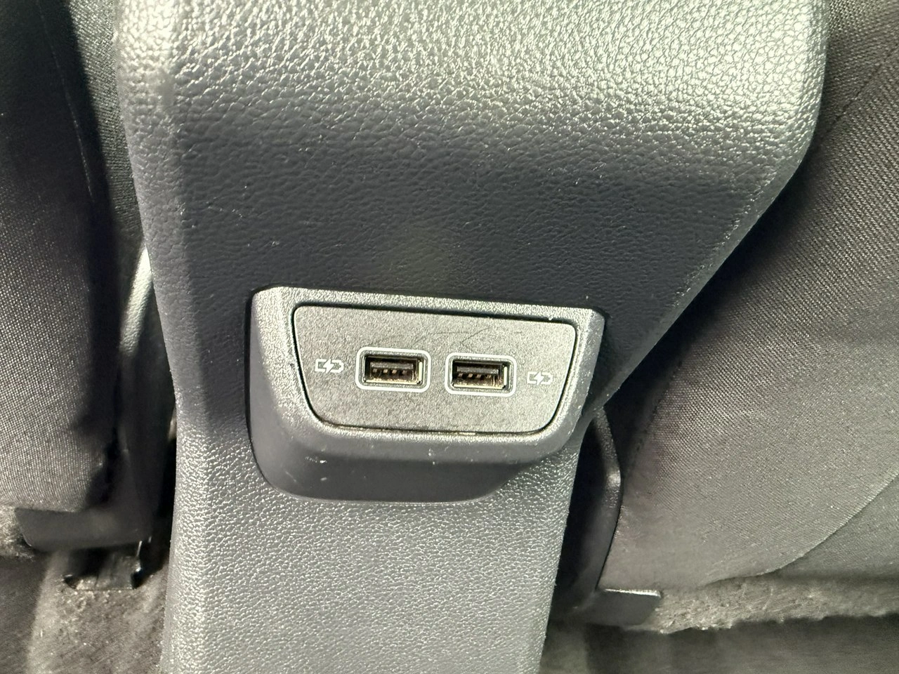 Volkswagen Polo - Zdjęcie 31