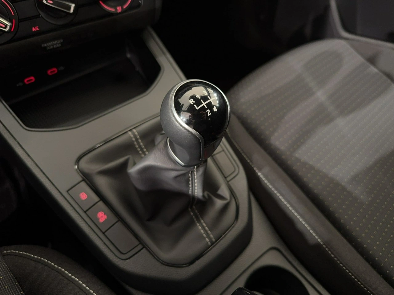 Seat Ibiza - Zdjęcie 22