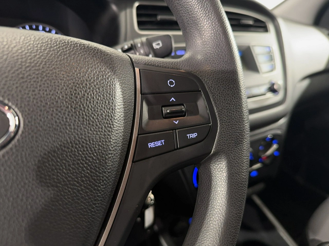 Hyundai i20 - Zdjęcie 14