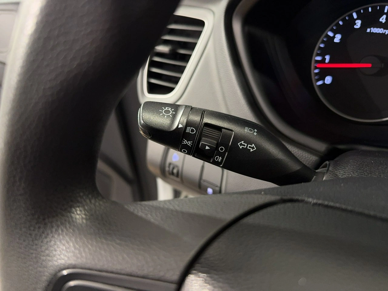 Hyundai i20 - Zdjęcie 15