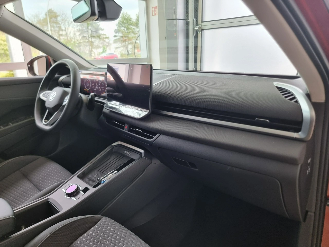 Volkswagen T-Roc - Zdjęcie 13