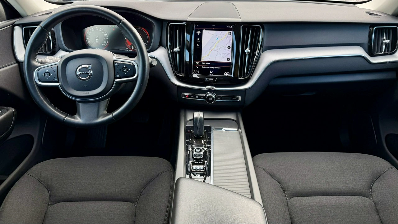 Volvo XC 60 - Zdjęcie 10