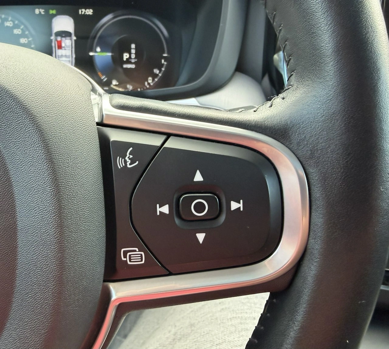 Volvo XC 60 - Zdjęcie 33