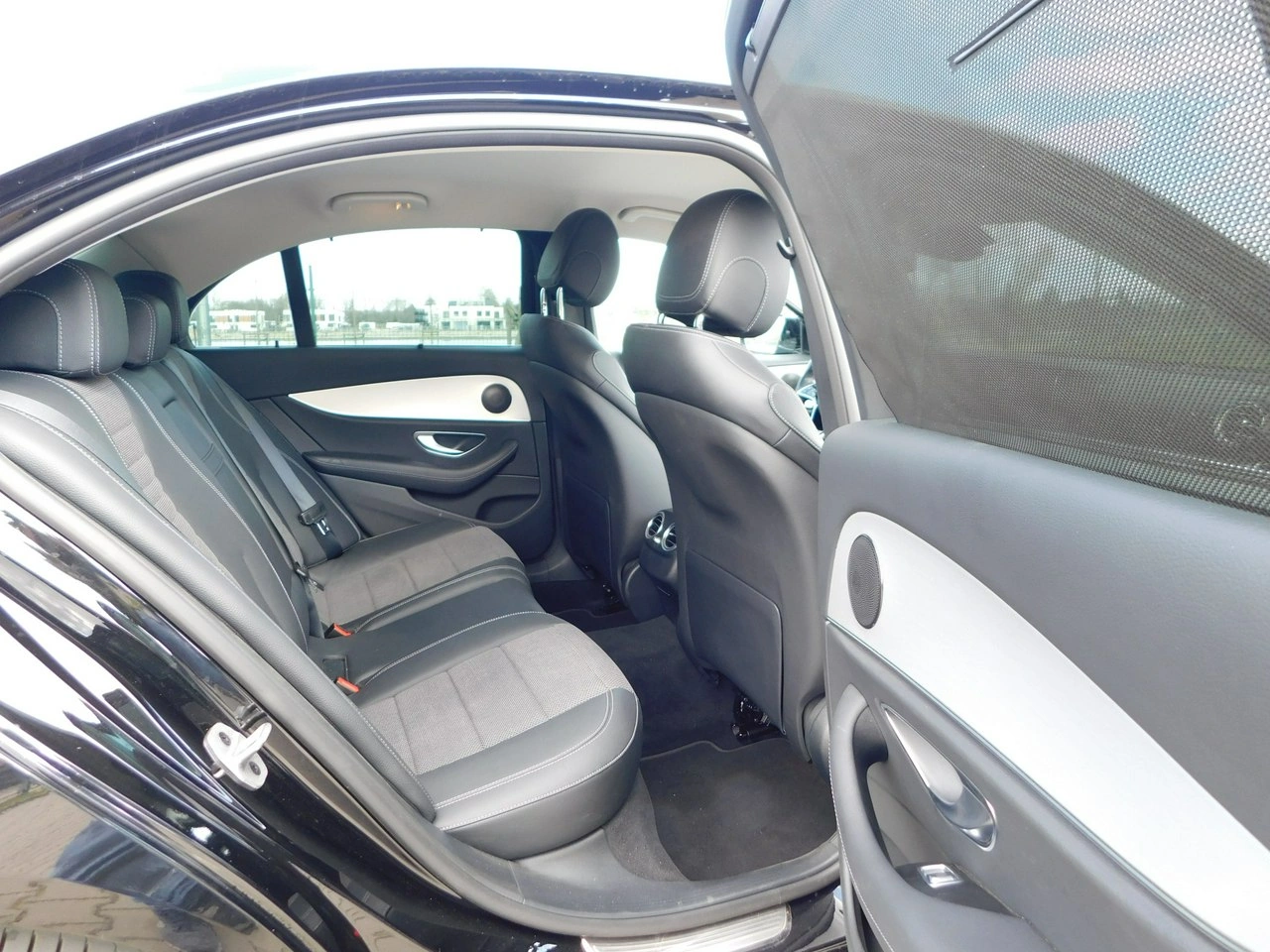 Mercedes E 320 - Zdjęcie 12