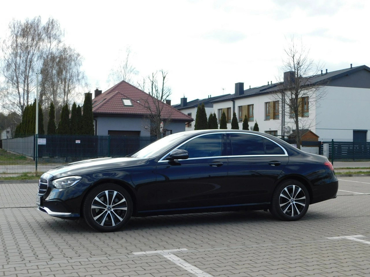 Mercedes E 320 - Zdjęcie 19