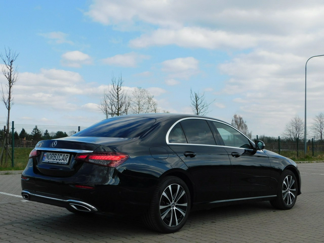 Mercedes E 320 - Zdjęcie 3