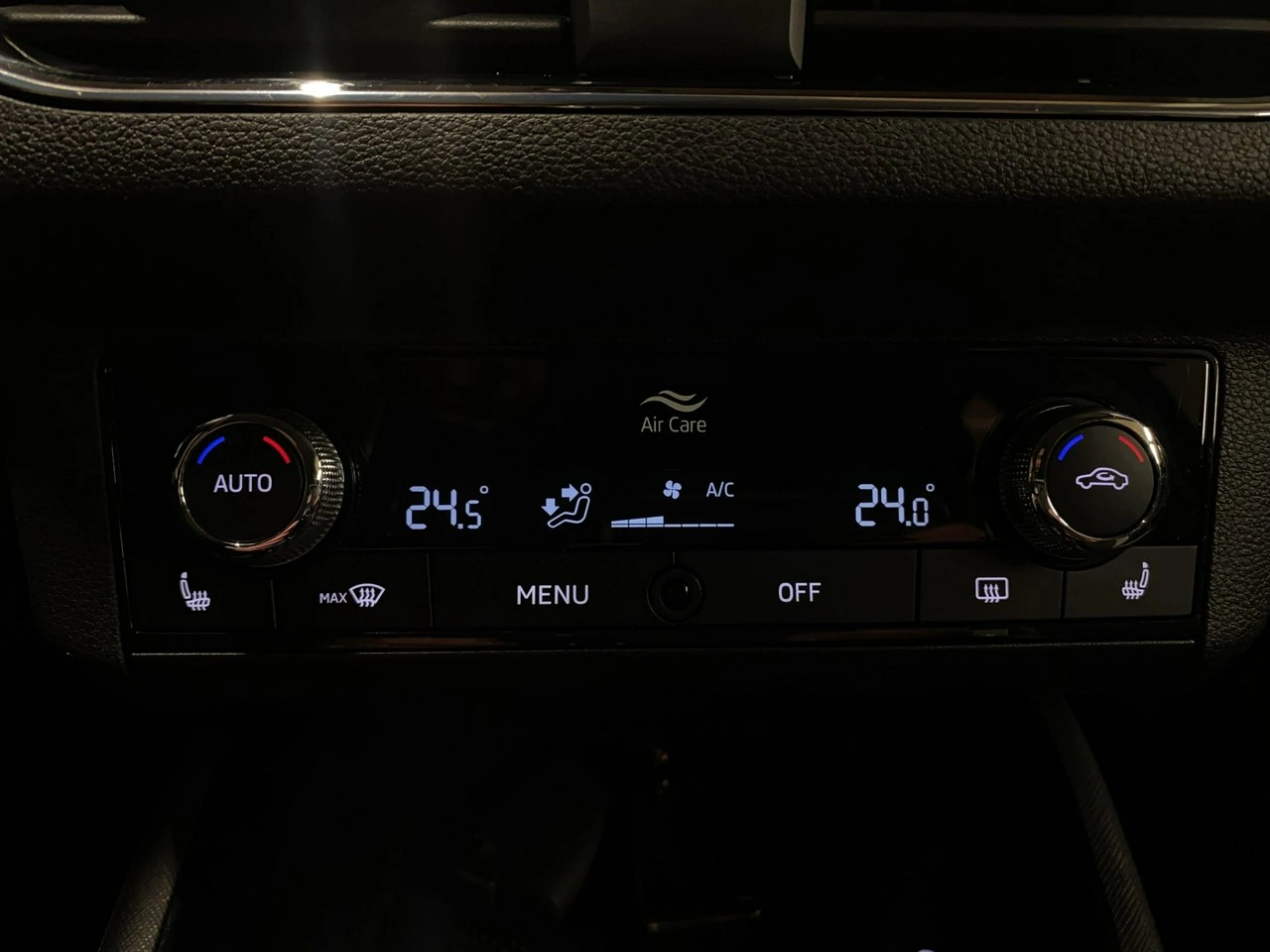 Skoda Kamiq - Zdjęcie 23