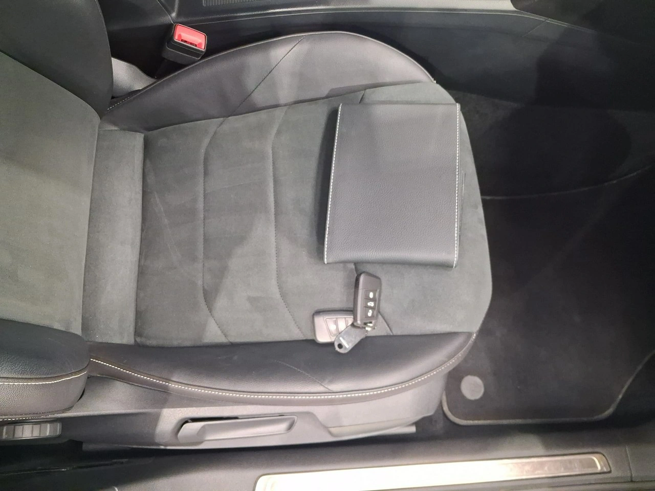 Volkswagen Arteon - Zdjęcie 23