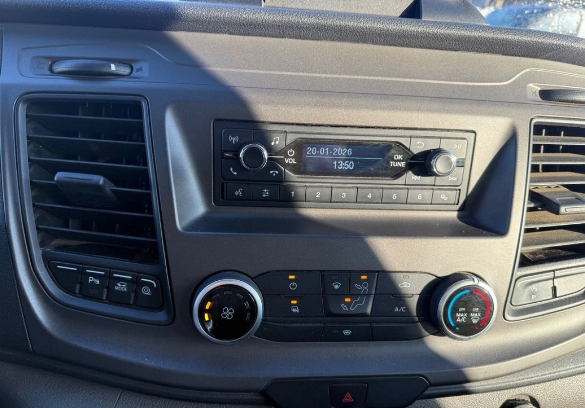 Ford Transit - Zdjęcie 21