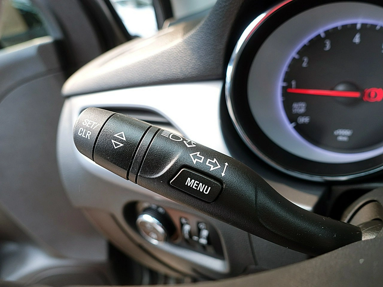 Opel Astra - Zdjęcie 18