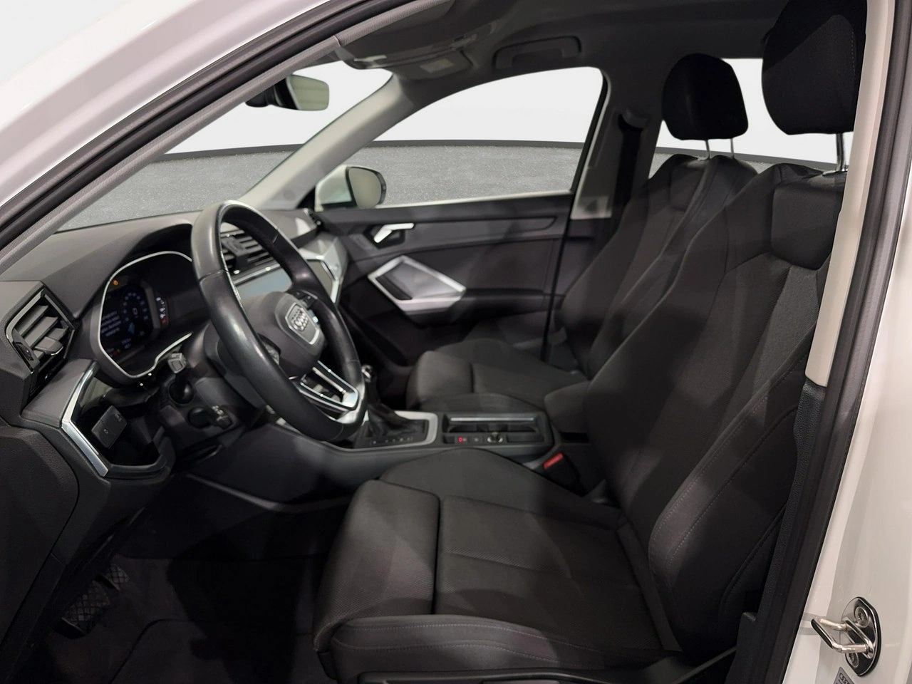 Audi Q3 - Zdjęcie 11