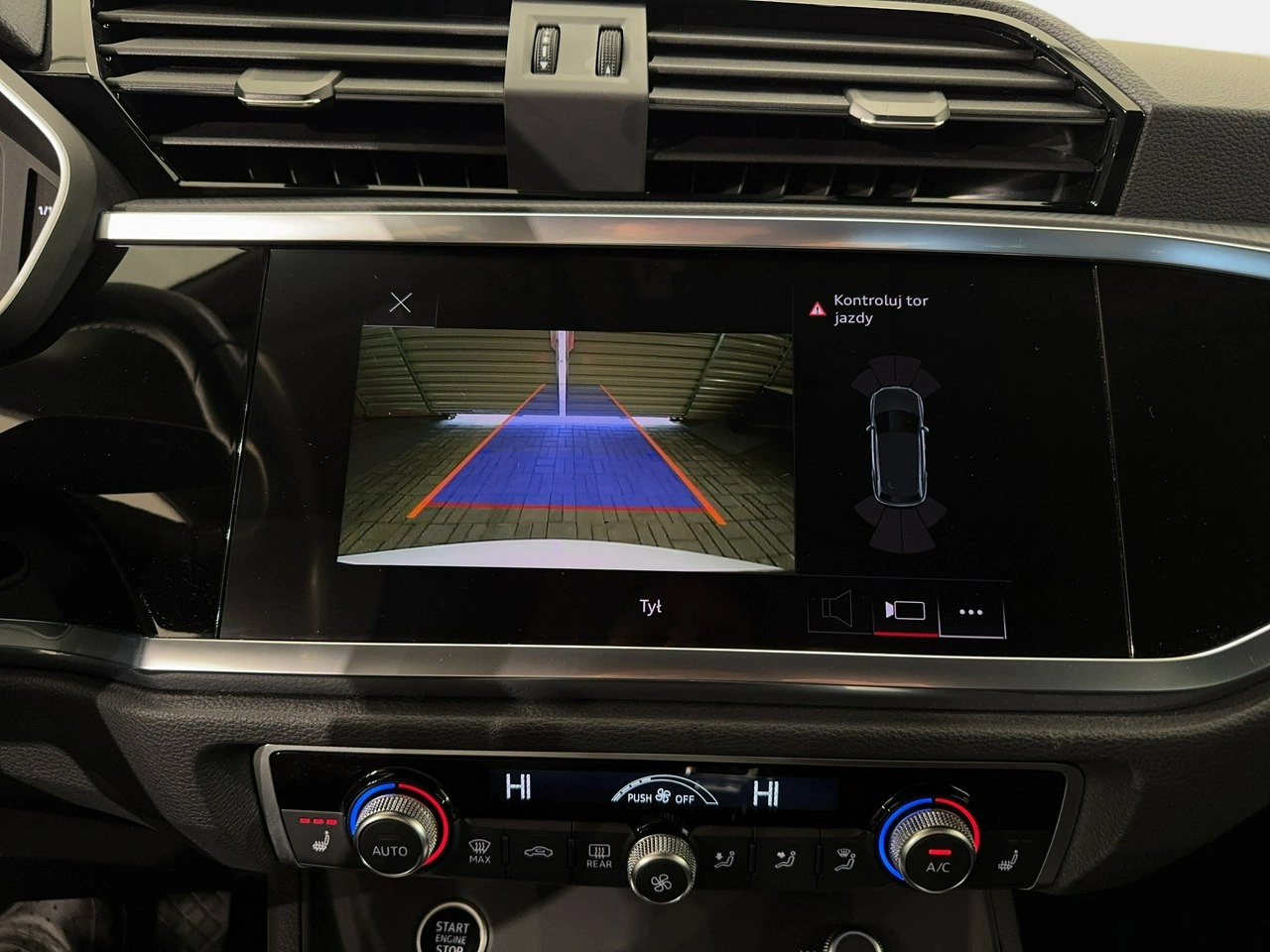 Audi Q3 - Zdjęcie 26