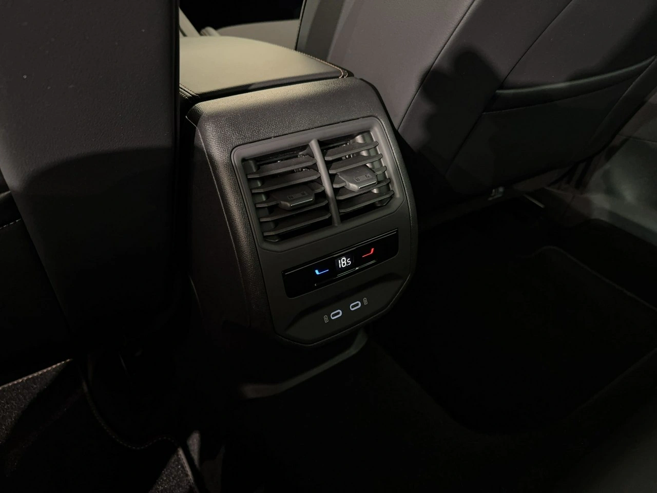 Cupra Formentor - Zdjęcie 14