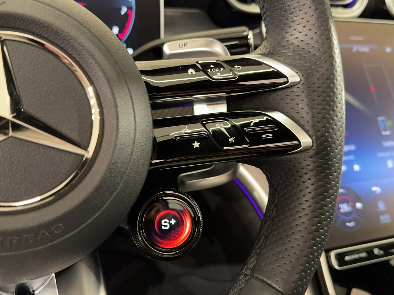 Mercedes C 43 AMG - Zdjęcie 24