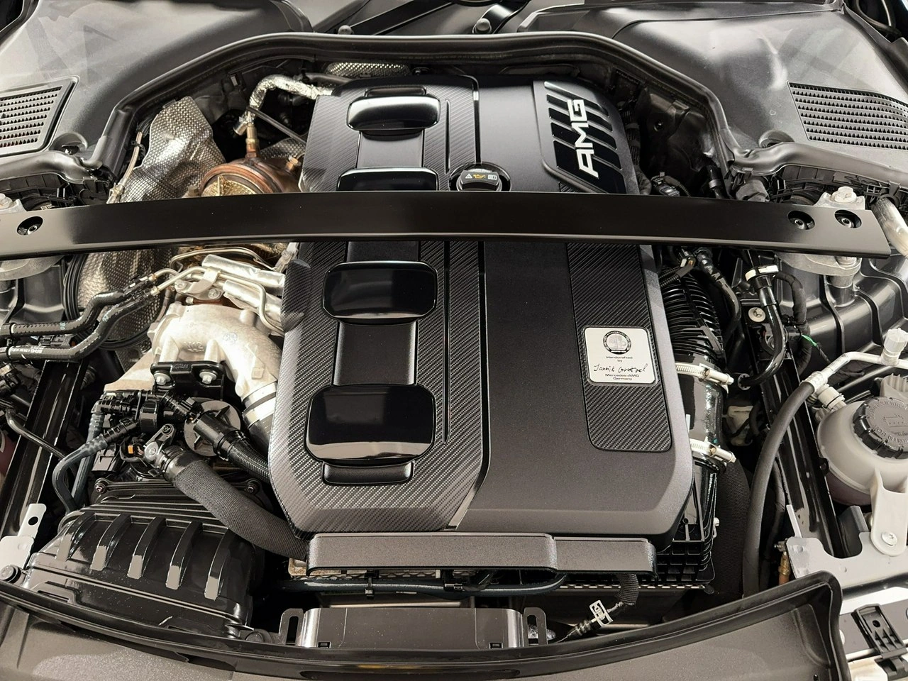 Mercedes C 43 AMG - Zdjęcie 38