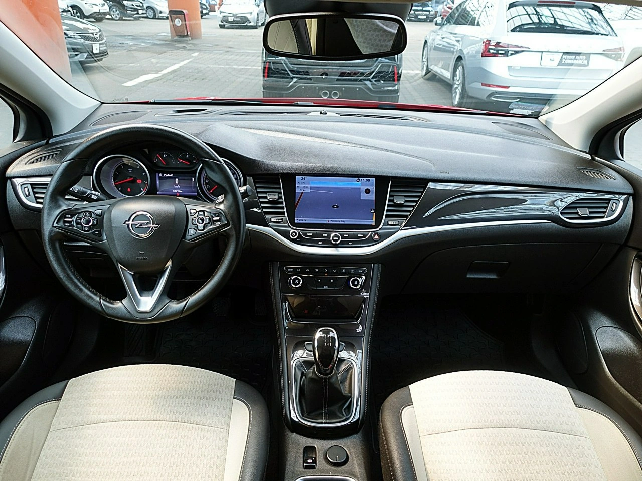 Opel Astra - Zdjęcie 12