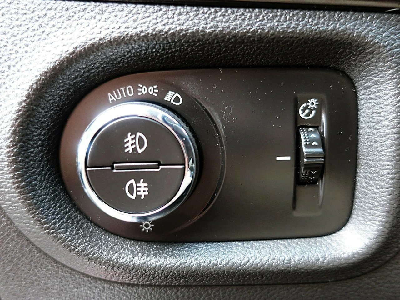 Opel Astra - Zdjęcie 17