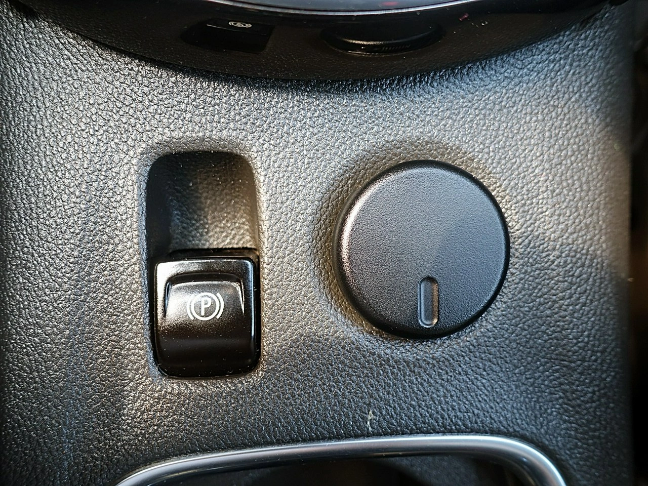 Opel Astra - Zdjęcie 24