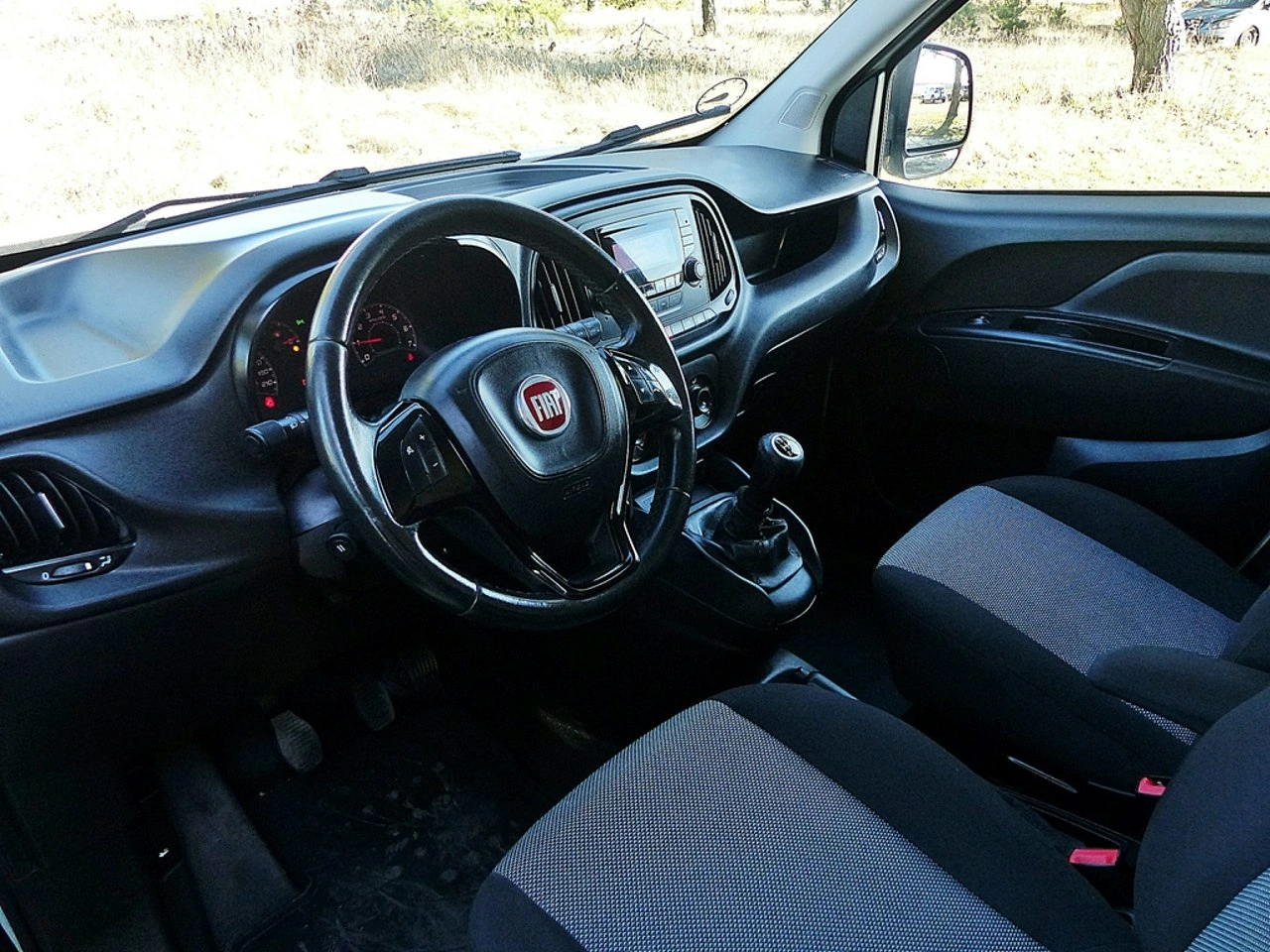 Fiat Doblo - Zdjęcie 25