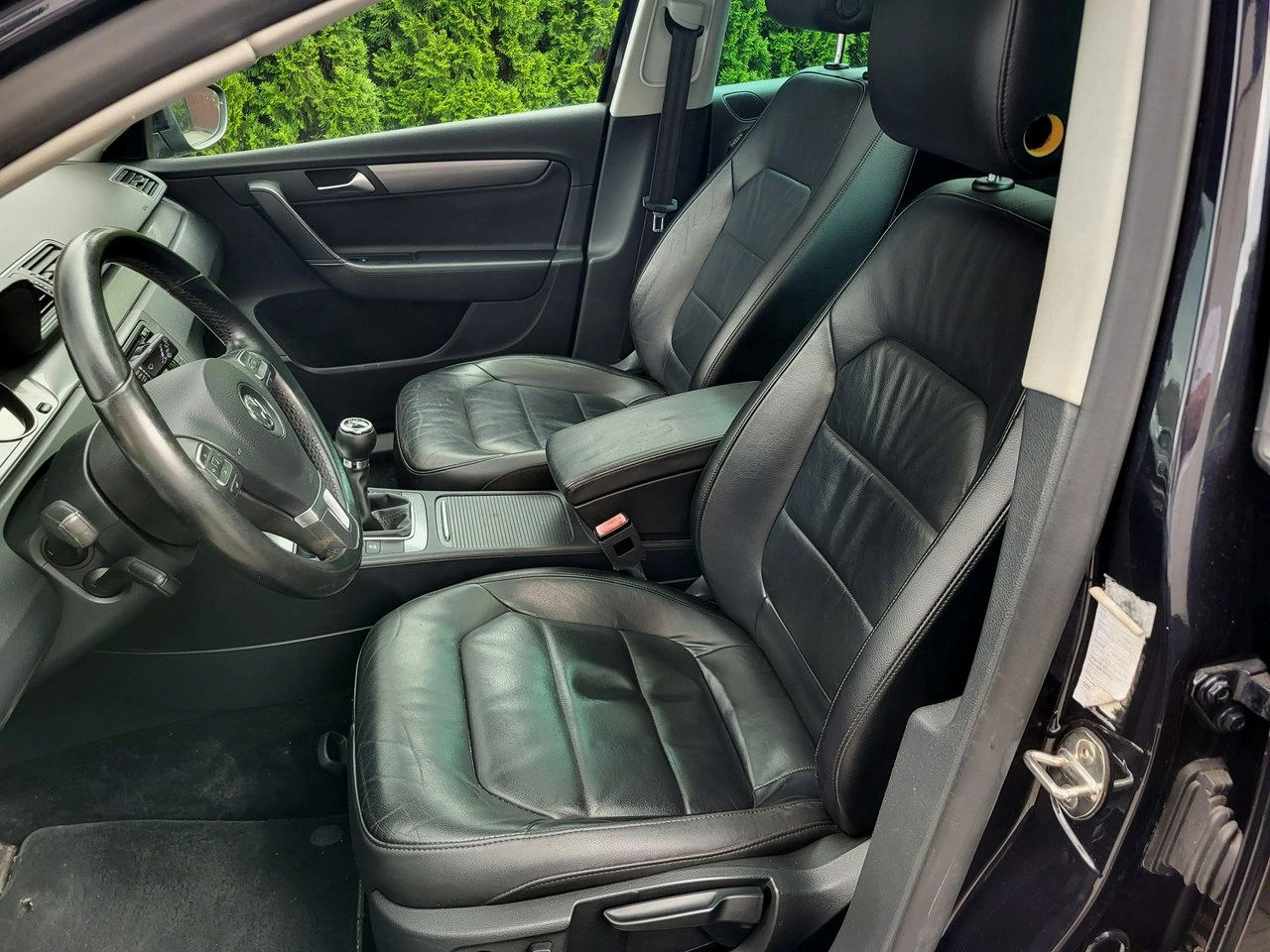 Volkswagen Passat - Zdjęcie 9