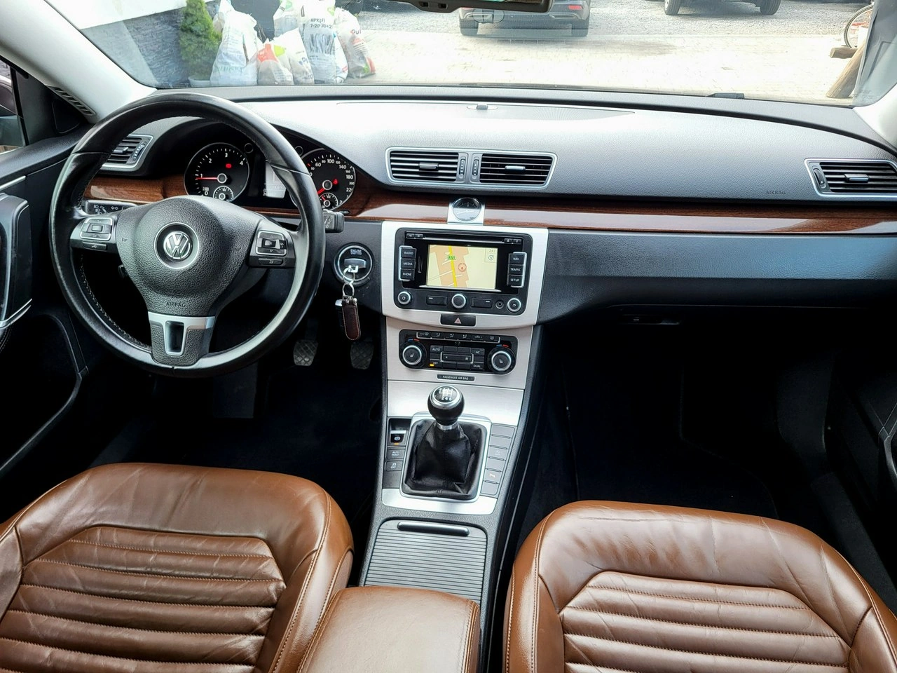 Volkswagen Passat - Zdjęcie 14