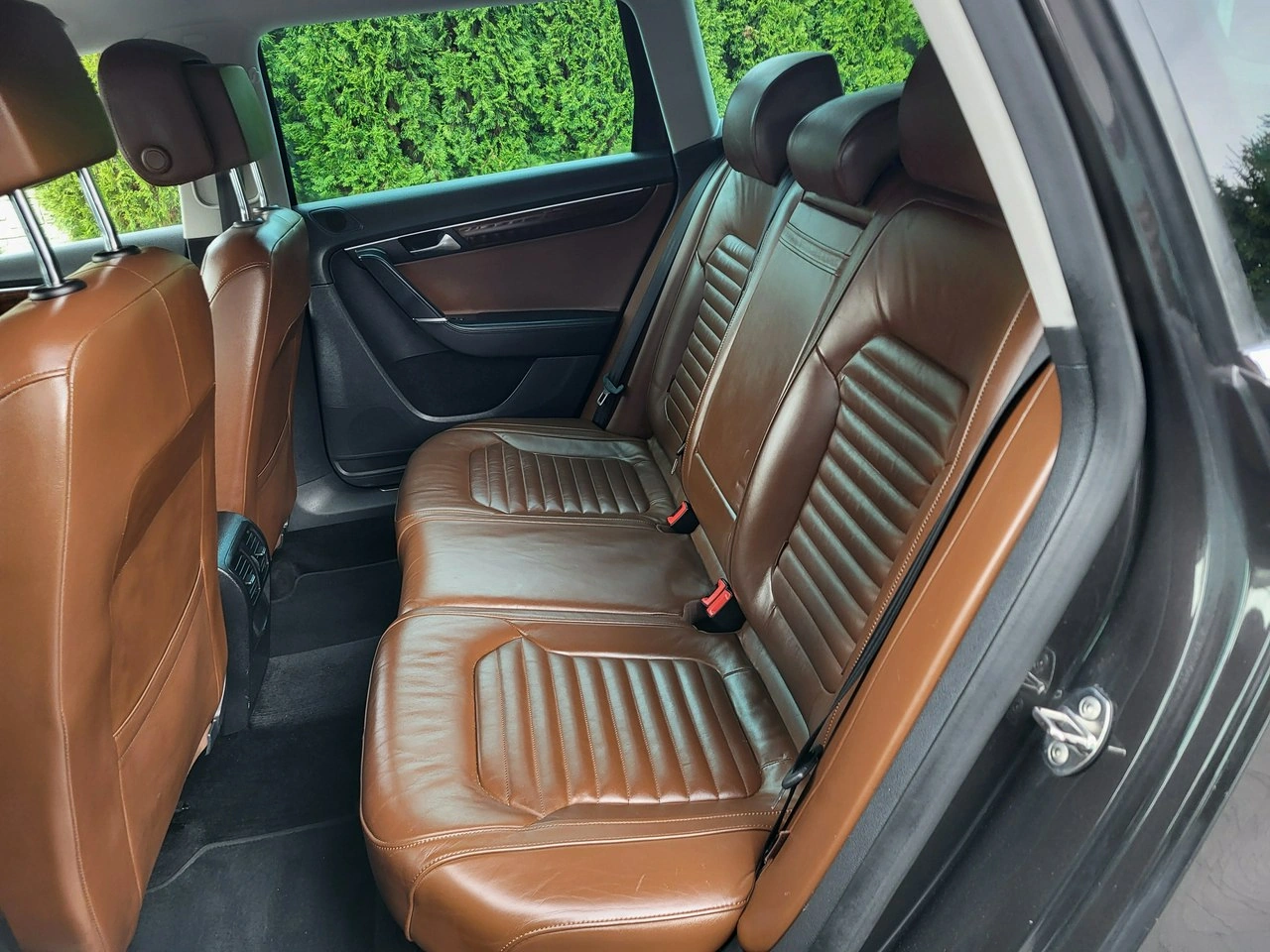 Volkswagen Passat - Zdjęcie 15