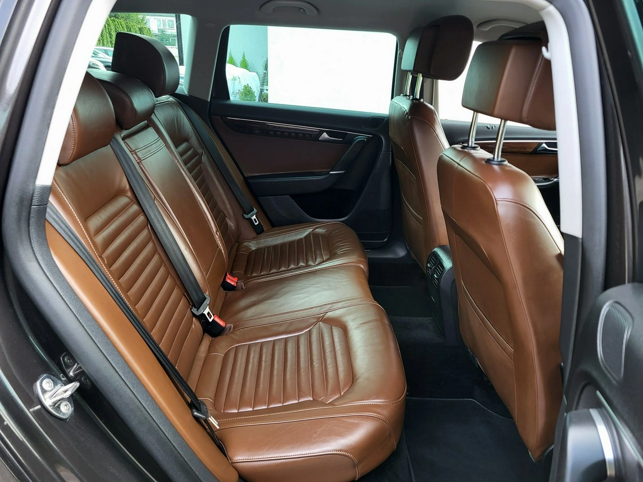 Volkswagen Passat - Zdjęcie 16