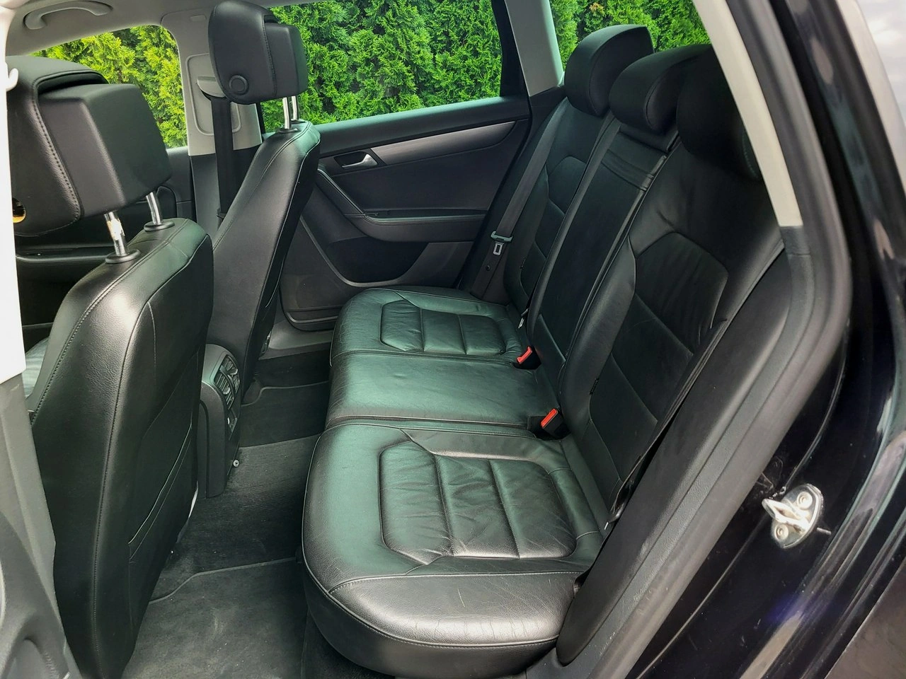 Volkswagen Passat - Zdjęcie 27