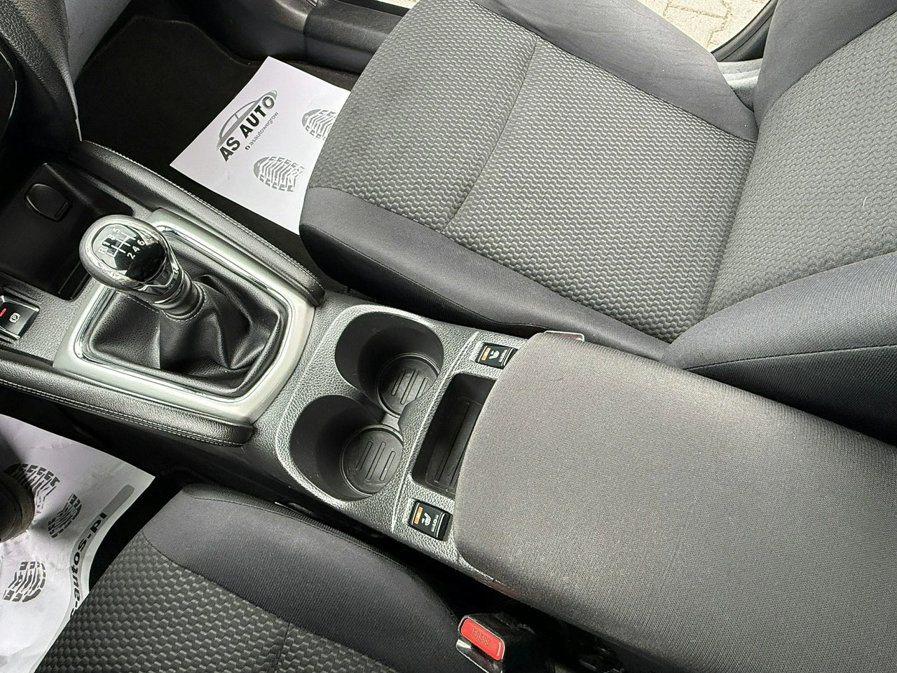 Nissan Qashqai - Zdjęcie 20