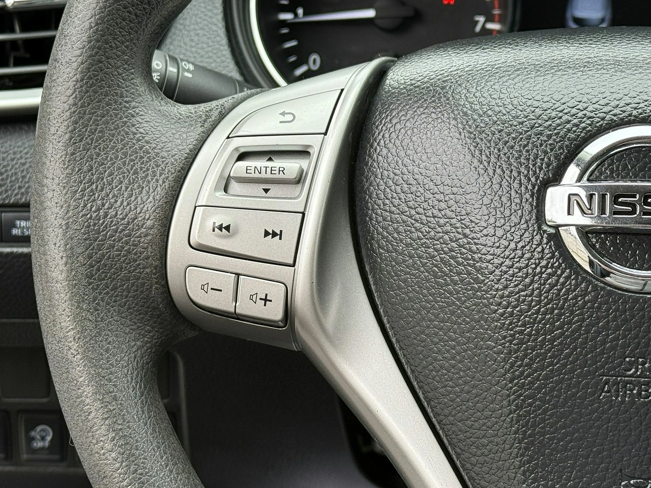 Nissan Qashqai - Zdjęcie 8