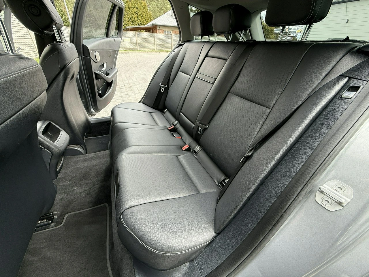 Mercedes C 200 - Zdjęcie 19