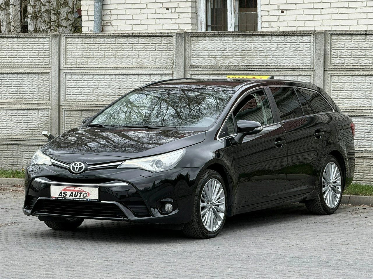 Toyota Avensis - Zdjęcie 27