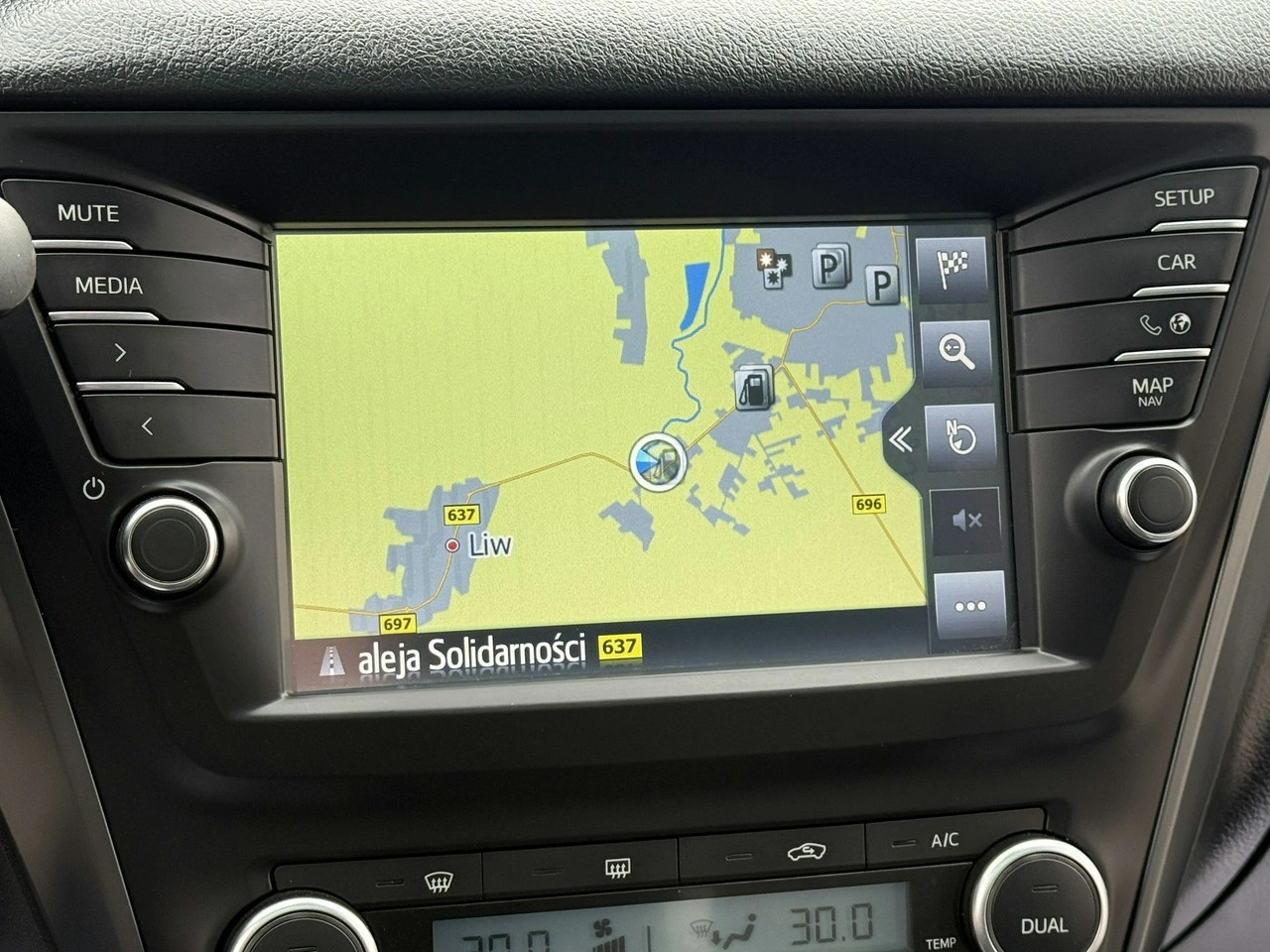 Toyota Avensis - Zdjęcie 6